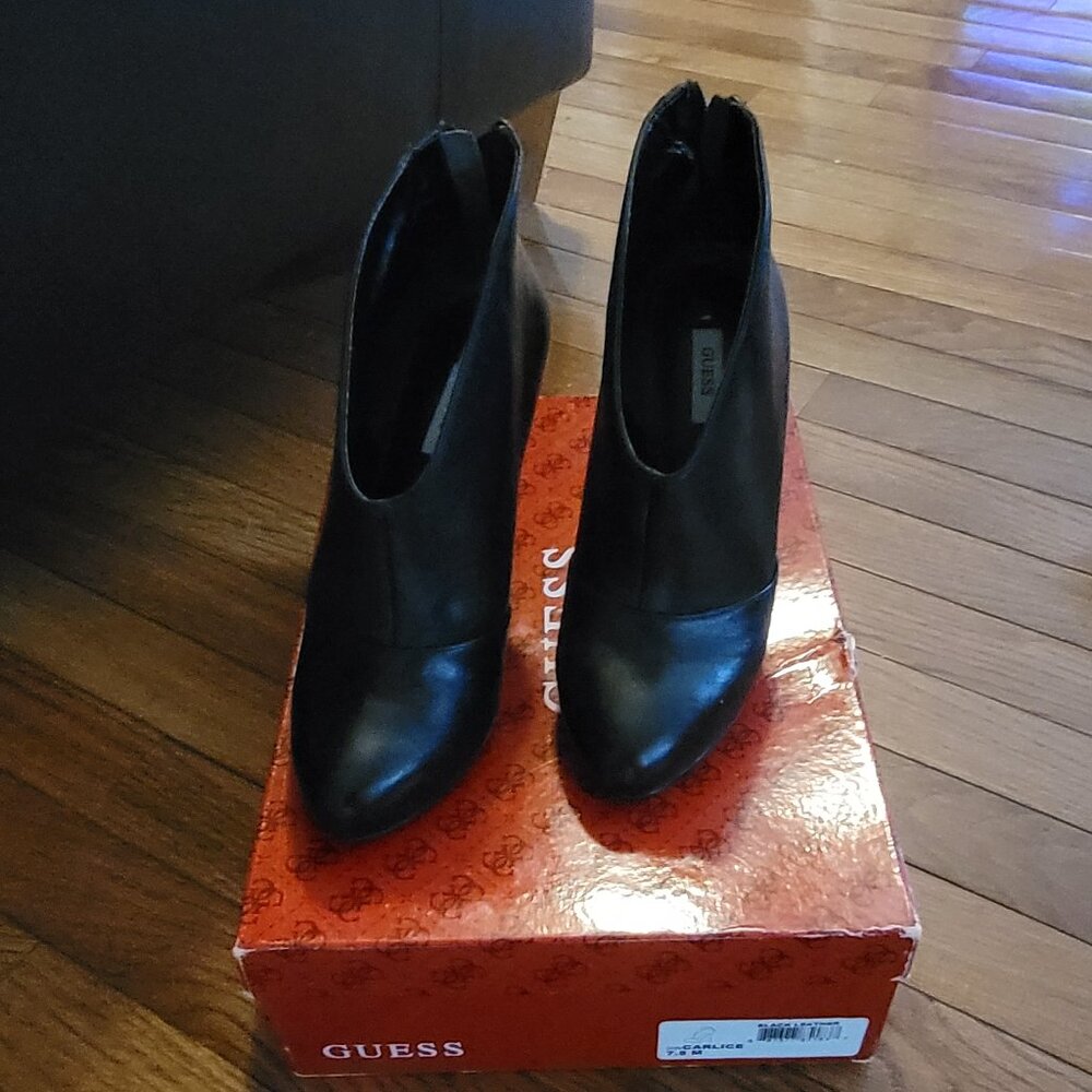 GUESS Black Boots